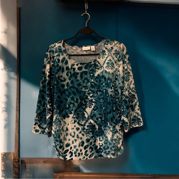 Chico’s Teal Cheetah & Baroque Print Knit Top - Picture 11 of 11